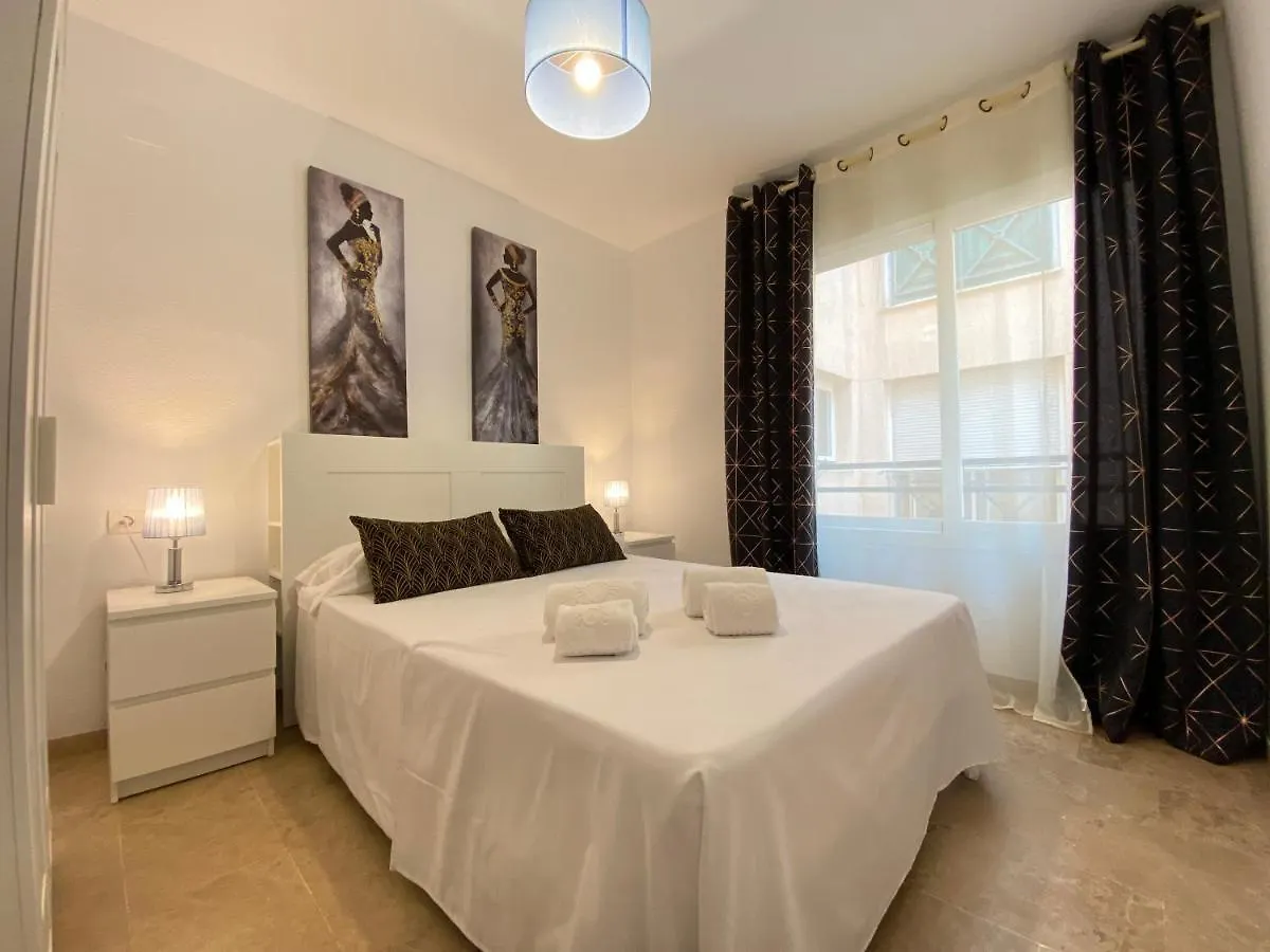 Weforyou Caracola Beach 13 Apartment Torremolinos 0*,